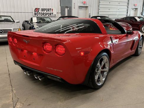 Used 2013 Chevrolet Corvette Grand Sport w/ 2LT Preferred Equipment Group RWD image 17