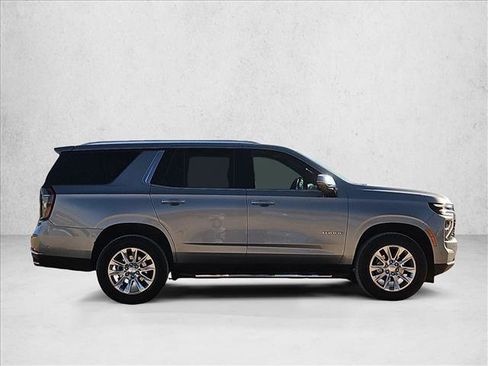 Used 2025 Chevrolet Tahoe Premier RWD image 4