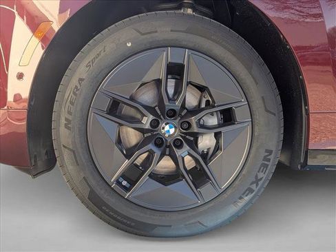 New 2026 BMW iX xDrive60 image 10