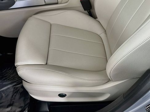 Used 2026 Mercedes-Benz GLB 250 4MATIC image 18