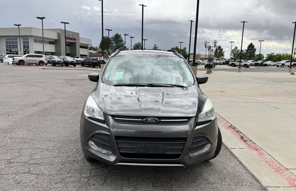 Used 2015 Ford Escape SE w/ Equipment Group 201A AWD/4WD image 3