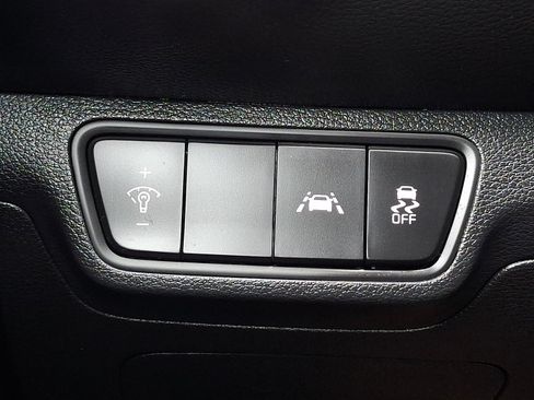 Used 2021 Kia Forte LXS FWD image 24