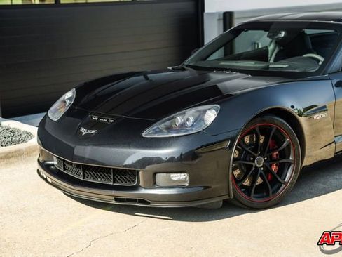 Used 2012 Chevrolet Corvette Z06 w/ 3LZ Preferred Equipment Group image 36