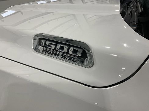 Used 2021 RAM 1500 Big Horn image 9