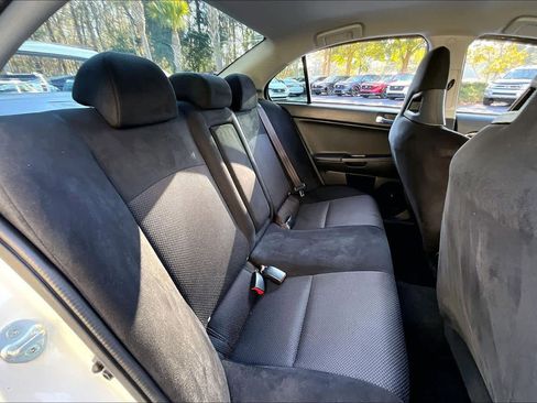 Used 2015 Mitsubishi Lancer Evolution GSR image 19