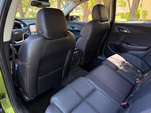 Used 2015 Chevrolet SS RWD image 56
