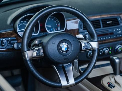 Used 2008 BMW Z4 3.0i image 6