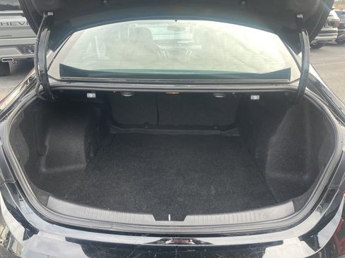 Used 2023 Chevrolet Malibu LT w/ Midnight Edition image 32