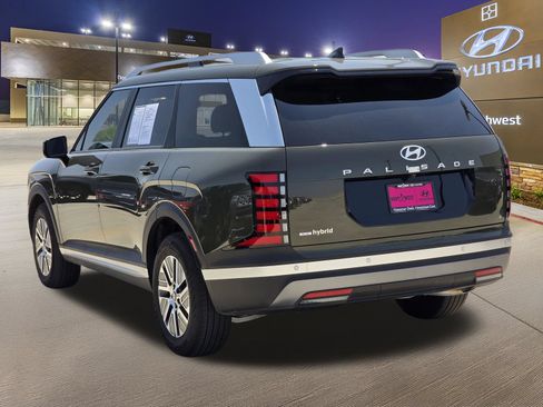 Certified 2026 Hyundai Palisade FWD Hybrid image 9