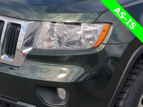 Used 2011 Jeep Grand Cherokee Laredo image 11