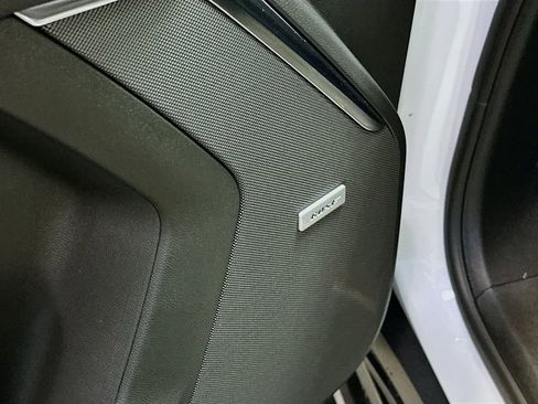 New 2026 Chevrolet Suburban High Country image 20