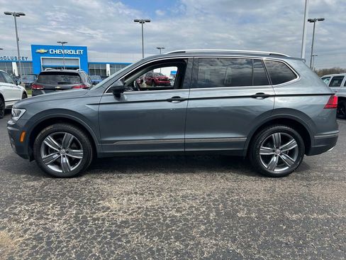 Used 2020 Volkswagen Tiguan SEL image 4