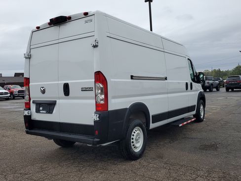 Used 2025 RAM ProMaster 2500 w/ Cold Weather Group image 4