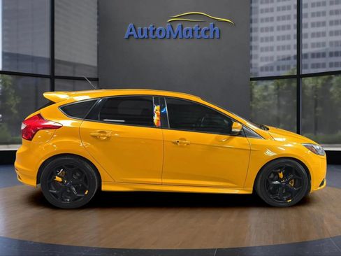 Used 2013 Ford Focus ST FWD image 13