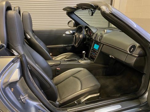 Used 2009 Porsche Boxster image 25