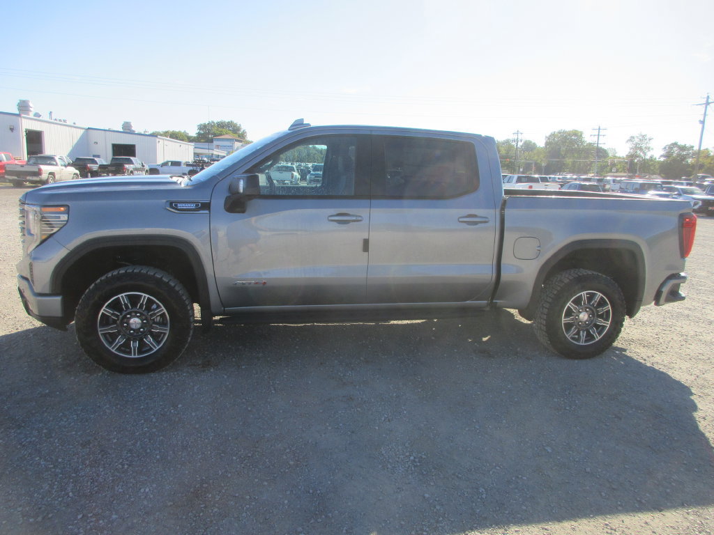 New 2026 GMC Sierra 1500 AT4 w/ AT4 Premium Package AWD/4WD image 11