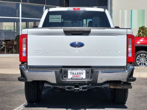 Used 2025 Ford F250 XLT image 6