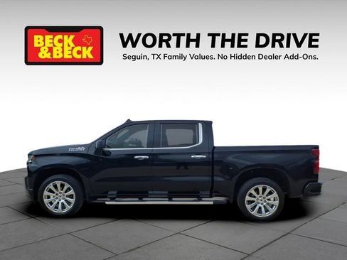 Used 2021 Chevrolet Silverado 1500 High Country w/ Technology Package image 2