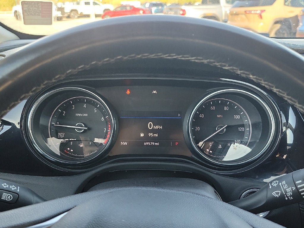 Used 2022 Buick Encore GX Select FWD image 19