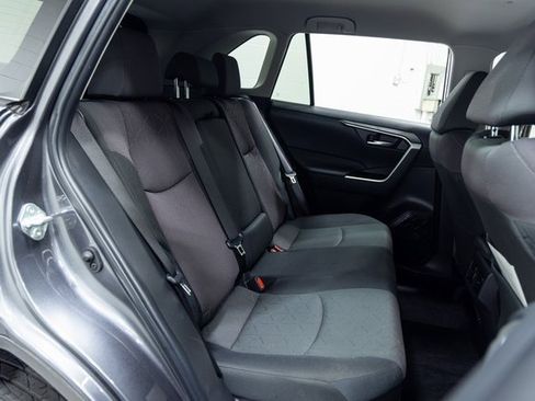 Used 2024 Toyota RAV4 XLE image 24