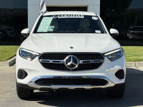 Used 2025 Mercedes-Benz GLC 300 image 5
