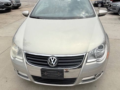 Used 2009 Volkswagen Eos Lux FWD image 54
