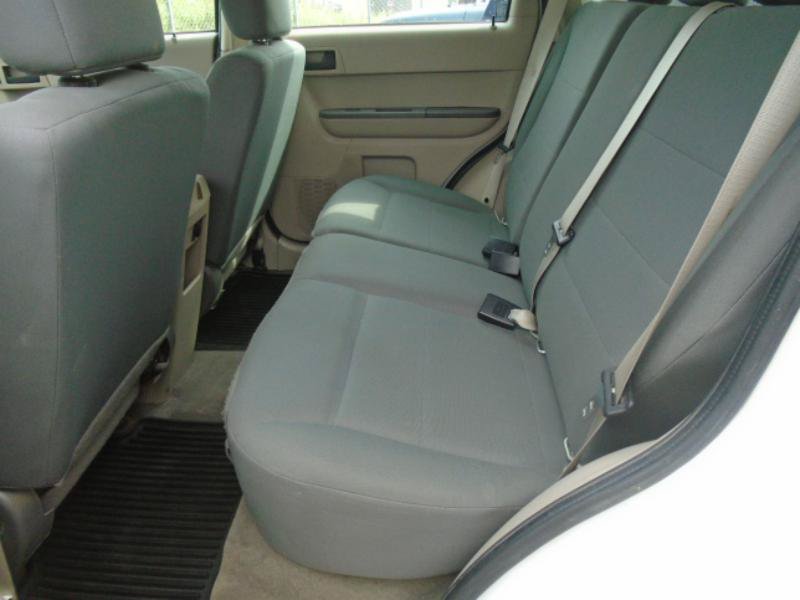 Used 2012 Ford Escape XLS AWD/4WD image 18