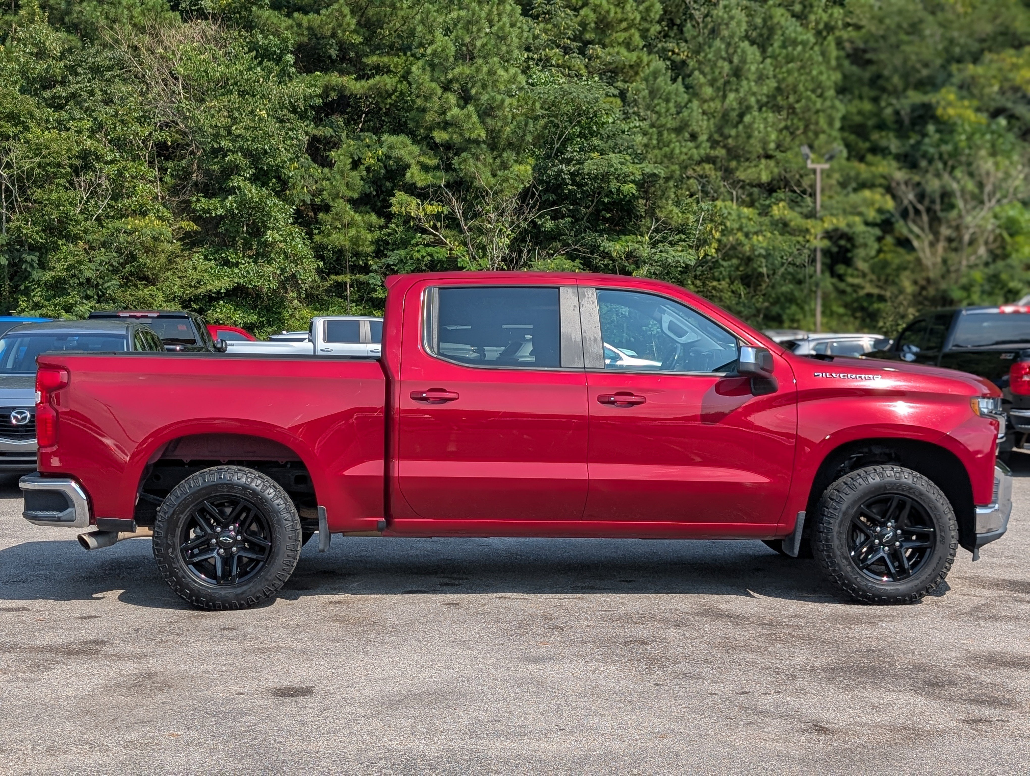 Used 2019 Chevrolet Silverado 1500 LT w/ All-Star Edition RWD image 10