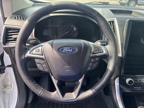 Certified 2023 Ford Edge SEL AWD/4WD image 12