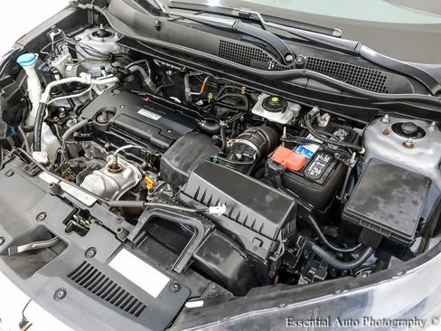 Used 2017 Honda CR-V LX image 32