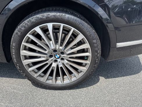 Used 2026 BMW X7 xDrive40i AWD/4WD image 6