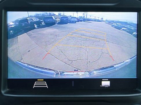 Used 2021 GMC Sierra 1500 Elevation image 32