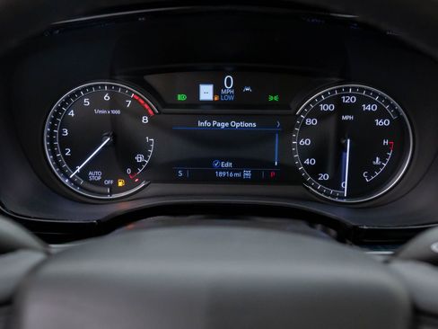 Certified 2024 Cadillac XT6 Premium Luxury w/ LPO, Floor Liner Package image 25