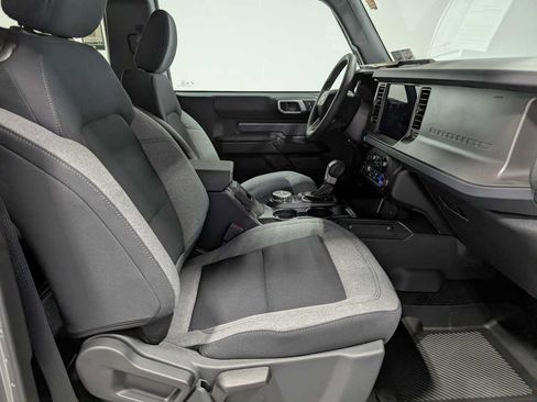 Used 2025 Ford Bronco 2-Door AWD/4WD image 41