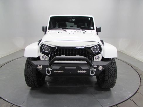 Used 2015 Jeep Wrangler Unlimited Sahara w/ Max Tow Package image 2