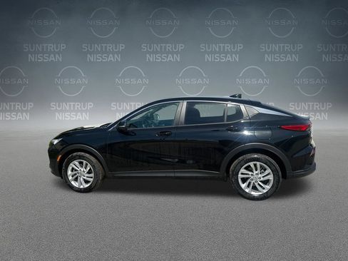 Used 2025 Buick Envista Preferred w/ Convenience I Package FWD image 38