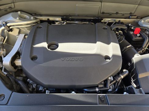 New 2026 Volvo XC90 B6 Ultra image 36