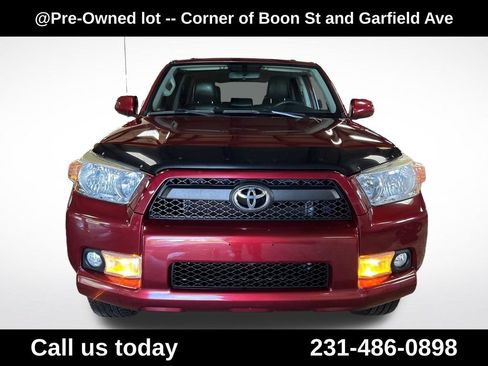 Used 2011 Toyota 4Runner Trail AWD/4WD image 8