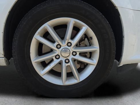 Used 2019 Dodge Grand Caravan SXT FWD image 23