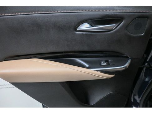 Certified 2024 Cadillac XT4 Luxury w/ Cold Weather Package image 21