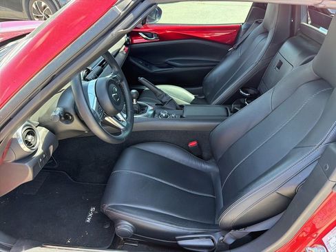Used 2020 MAZDA MX-5 Miata RF Grand Touring RWD image 4