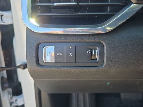 Certified 2025 GMC Acadia Elevation image 23