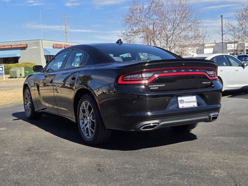 Used 2017 Dodge Charger SXT w/ Rallye Group image 3