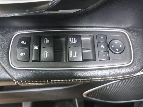 Certified 2023 RAM 1500 Laramie image 28