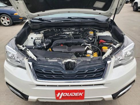 Used 2017 Subaru Forester 2.5i Limited w/ Protection Package #2 image 21