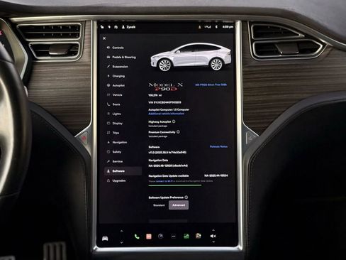 Used 2016 Tesla Model X Performance image 14