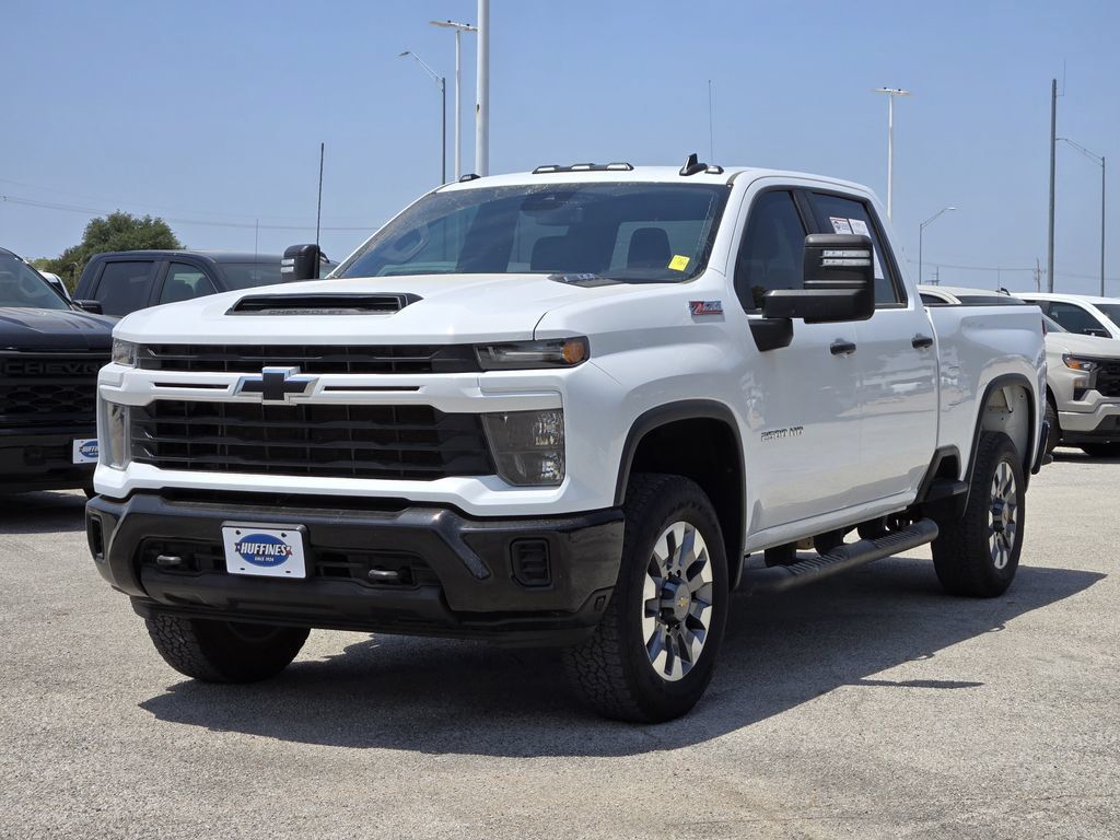 Used 2024 Chevrolet Silverado 2500 Custom w/ Custom Value Package AWD/4WD image 3