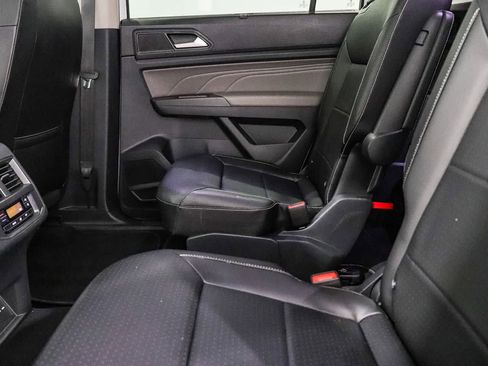 Used 2022 Volkswagen Atlas SE w/ Panoramic Sunroof Package FWD image 19