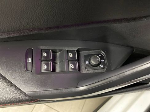 Used 2022 Volkswagen Jetta GLI Autobahn image 28