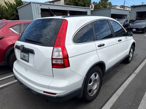 Used 2011 Honda CR-V LX image 3